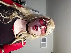 Cum Hungry Tease by vikkicd16