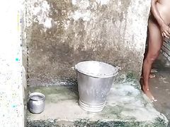 bath with boss