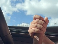Teddy, getting off, public cruising car