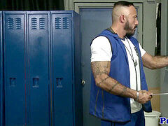 nicely-shaped gay coach blows a load on young jock