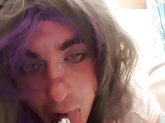 Solo crossdresser eat cum