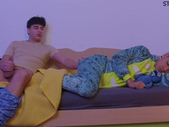 STAXUS :: I visit my acquaintance in his guest room and do not hesitate to have fun with him.