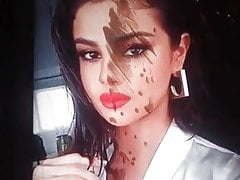 Selena Gomez cum tribute