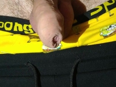 Moist foreskin close-up of raw uncircumcised fuckpole/Handsfree urinating/ Peeing movie