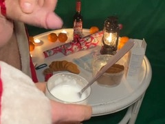 Sprinkles gingerbread cookies