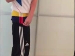 Twink Handjob Amateur Video - Sehr Geil 3