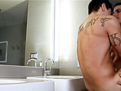 Crazy hot anal with Levi Karter and Topher DiMaggio