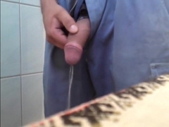 Flagra - Dad and son pissing 2