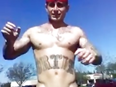 Flexing Cholo 2