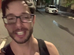 Blowing a young boy on the street in Liberdade/SP (XVÍDEOS CRIMSON)