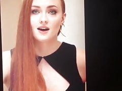 Sophie Turner cum tribute