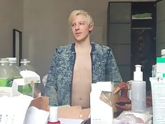 TWINK IS ALWAYS HUNGRY FOR RAW COCK