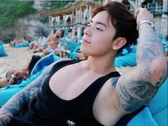 Teenage chinese boy trys EDGING for the very first time