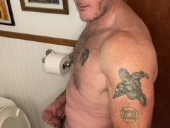 Muscle Father Pee and Fap