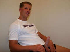 Cameron looks hot AF while jerking his shiny cock