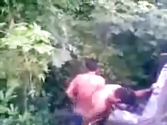 Pedreiros transado no mato